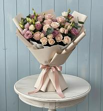 Букет бодрость в Петрозаводске Букет цветов из:  Розы и Лизиантусы в Петрозаводске