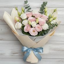 Букет шампанское в Петрозаводске Букет цветов из:  Лизиантусы в Петрозаводске