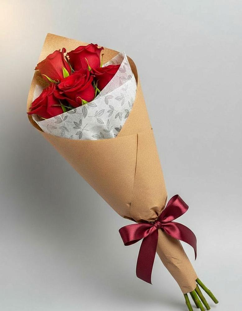 Букет просто и со вкусом в Петрозаводске Букет цветов из: Розы в Петрозаводске