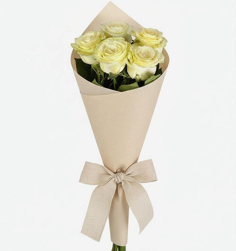 Букет белые крылья в Петрозаводске Букет цветов из: Розы в Петрозаводске