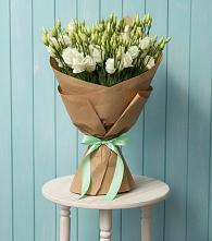 Букет цветов из:  Лизиантусы в Петрозаводске