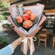 Букет персиковый аромат в Петрозаводске Букет цветов из:  Розы в Петрозаводске