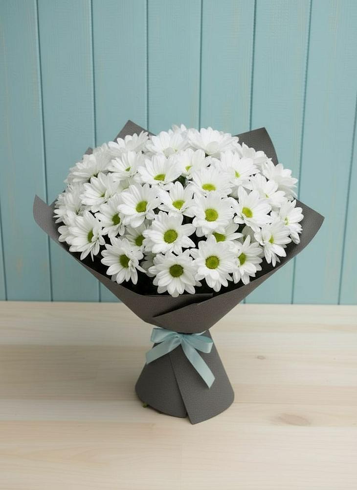 Букет белые хризантемы в Петрозаводске Букет цветов из: Хризантемы в Петрозаводске