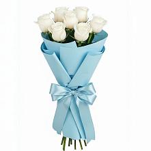 7 Белых роз Проуд в Петрозаводске Букет 7 белых роз Проуд в Петрозаводске