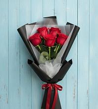 Букет в ритме города #REPLACE_PRED# Петрозаводске Букет цветов из:  Розы #REPLACE_PRED# Петрозаводске