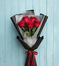 Букет в ритме города в Петрозаводске Букет цветов из:  Розы в Петрозаводске
