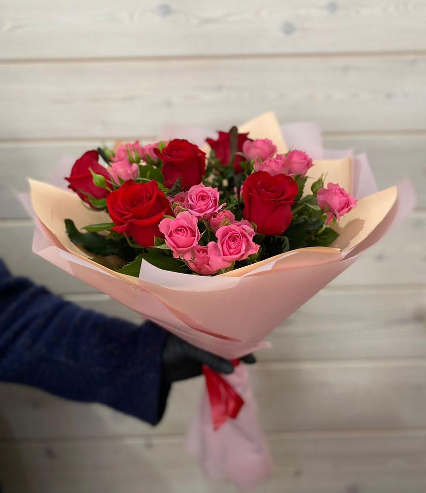 Букет тайны любви в Петрозаводске Букет цветов из: Розы в Петрозаводске