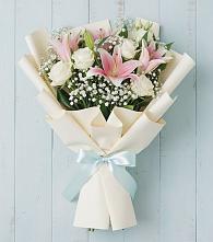 Букет цветов из:  Лилии в Петрозаводске