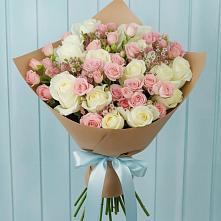 Букет романтичный подарок в Петрозаводске Букет цветов из:  Розы в Петрозаводске